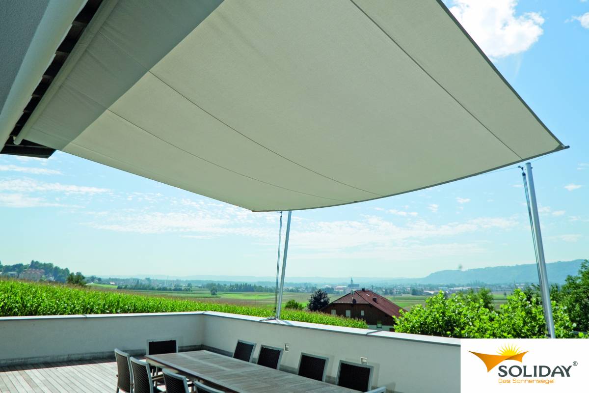 SOL_NEU_44 | Soliday Comparatif : Store Soliday CS vs Store banne Illzach 3