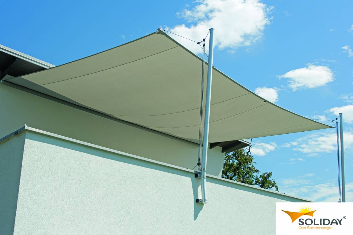 SOL_NEU_54 | Soliday Comparatif : Store Soliday CS vs Store banne Belfort